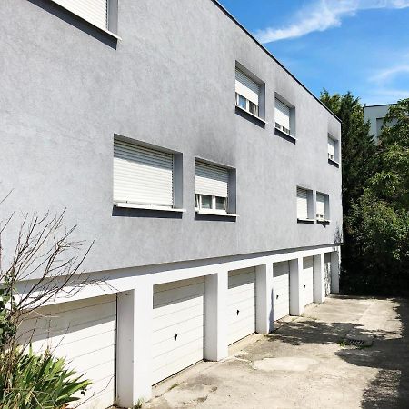 Studios Near Lycee Jean Mermoz Saint-Louis  Luaran gambar