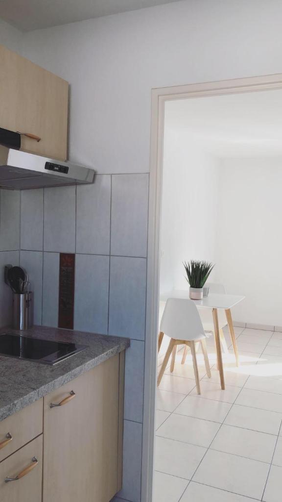Studios Near Lycee Jean Mermoz Saint-Louis  Luaran gambar