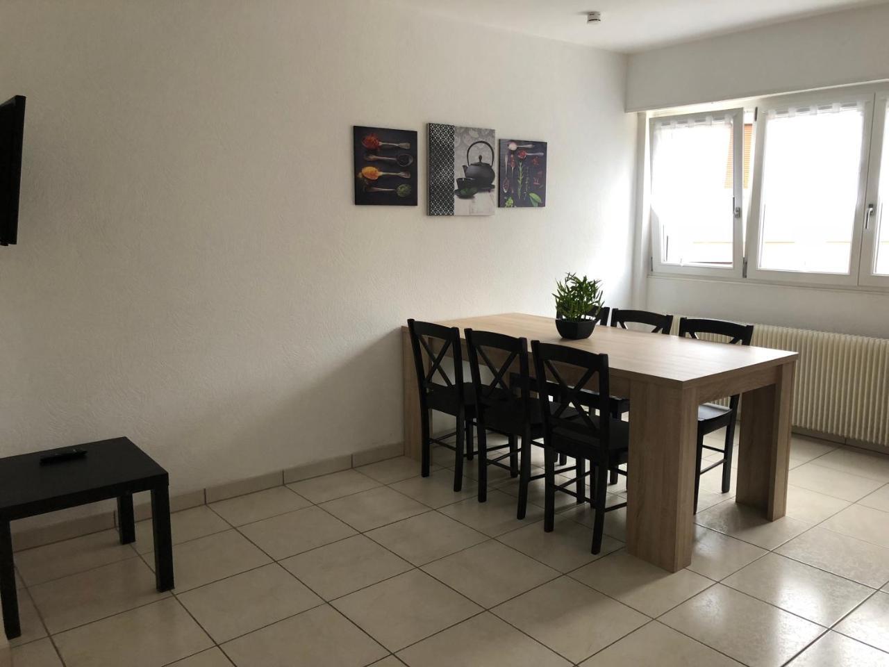Studios Near Lycee Jean Mermoz Saint-Louis  Luaran gambar